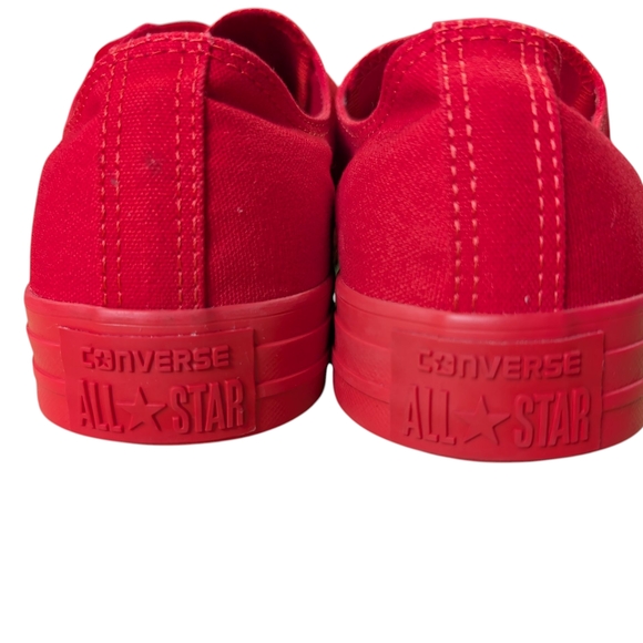 Converse Mens 8.5 Classic Red Sneakers Solid Color Excellent Condition Fun Retro - Picture 3 of 14